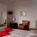 Tra Santi E Poeti